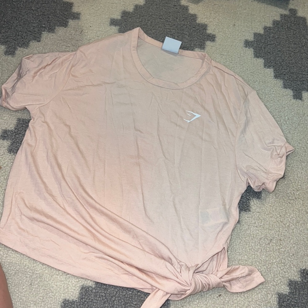 Light pink gym shark side tie tee